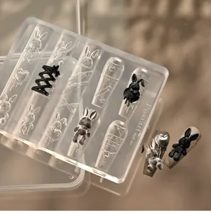 Molde de uñas de silicona transparente con conejo gotico 3D y punk para manicura DIY.