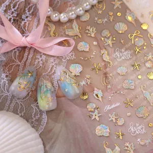 Nagelsticker im Ozean-Design mit Muscheln, Seesternen und Seepferdchen für den Sommer