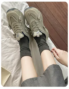 Ribbed knit cotton mid-tube socks detail, comfortable daily wear and breathable fabric.