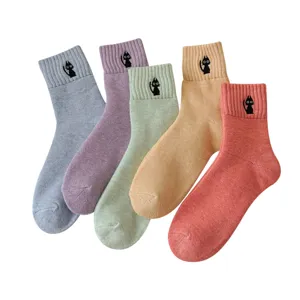 Damen Verdickte Thermische Frottee Wintersocken Süße Katzen Stickerei Wadielang Kaltwetter Warme Baumwollsocken
