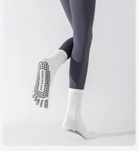Women non-slip five-toe yoga socks breathable cotton mid-tube pilates socks for fitness