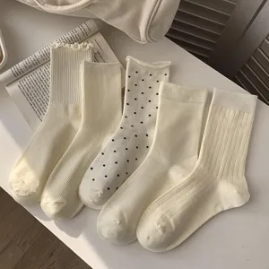 Women Casual Crew Socks Sweet Solid Color Polka Dot Lettuce Edge Cotton Blend Mid Tube Fashion Socks Daily Wear