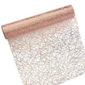Rotolo di tulle in rete geometrica metallizzata dorata per decorazione tavola festa