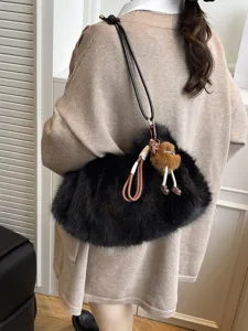 Stilvolle schwarze Plüsch-Schultertasche aus Kunstpelz für die Herbst-Winter-Mode