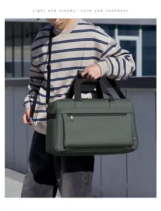 Grande borsa da viaggio per uomo, borsone impermeabile per affari, viaggi e sport fitness all'aperto.
