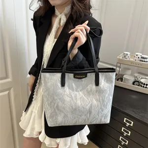 Women large capacity tote shoulder bag vintage casual commuting underarm bag stylish chic