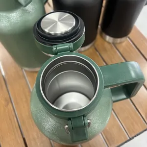 1900ml roestvrij staal vacuum gesoleerde bierkan grote capaciteit draagbare thermoskan handvat.