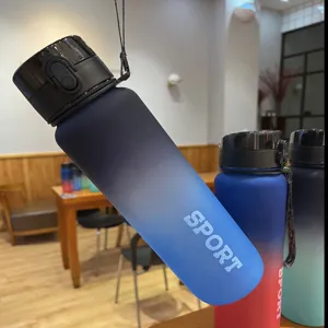 Large capacity frosted gradient sports water bottle fitness plastic shaker cup outdoor gym