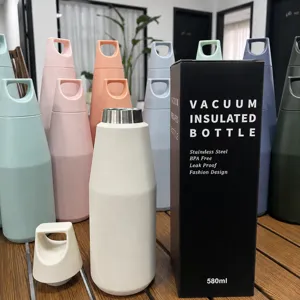 Roestvrijstalen vacuum geïsoleerde waterfles met handvat deksel 580ml reisbeker