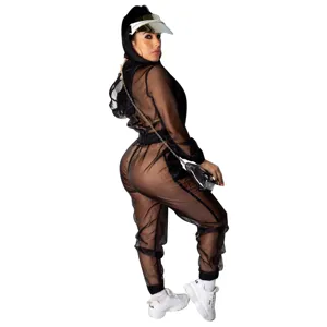 Sexy schwarzer, transparenter Netztanz-Jumpsuit mit Kapuze für Damen, modische Clubwear.