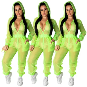 Sexy transparenter Mesh Kapuzen Jumpsuit für Damen mit Kettendetail, Party Clubwear.