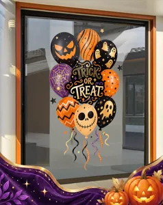 Primo piano di adesivi statici per finestre di Halloween con fantasmi e zucche