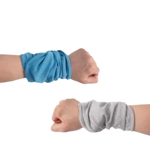 Asciugamano sportivo rinfrescante per yoga estivo fitness asciugatura rapida corsa all'aperto.