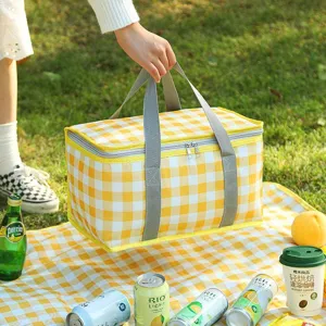 Geïsoleerde picknicktas grote capaciteit waterdichte koeltas buiten kamperen geel
