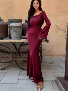 Women Long Sleeve Maxi Dress Casual Round Neck Slim Fit Burgundy Elegant Long Dresses
