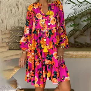 Boho floral print long sleeve swing dress, retro V-neck tiered maxi dress for women.