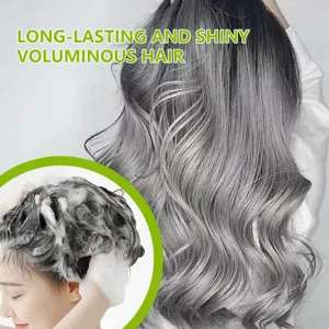 Pflanzliches Haarpflege-Shampoo für langanhaltenden Glanz und voluminöses Haar im Alltag.