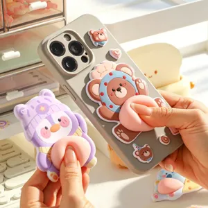 Mignon autocollant 3D d'animal dessin animé ours pour coque de téléphone jouet décompression
