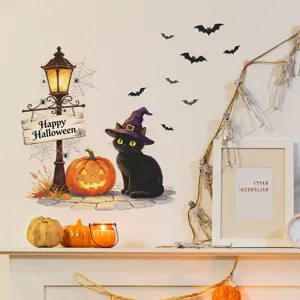 Adesivi murali decorativi Halloween con gatto nero, zucca e pipistrelli su parete bianca