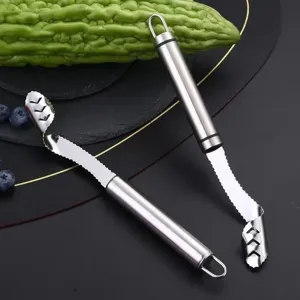 Stainless Steel Pepper Corer Tool Kitchen Jalapeno Seed Remover with Serrated Edge and Hanging Loop for Cooking Home Gadgets