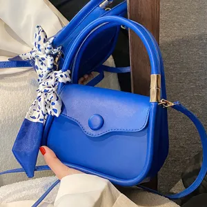 Damen Nische Design Satteltasche Mode Knödel Handtasche PU Leder Schulter Umhängetasche Mit Seidenschal Dekoration