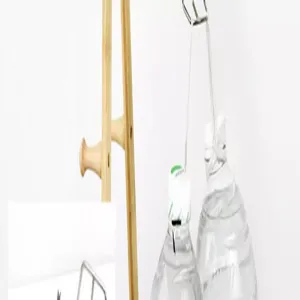 Detailansicht des Edelstahl-Schuhtrocknungsgestells, robuster Haken und Belastungstest.