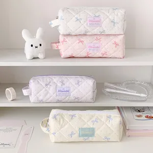 Trousses à crayons matelassées pastel avec motifs de nœuds, sacs de rangement pour papeterie