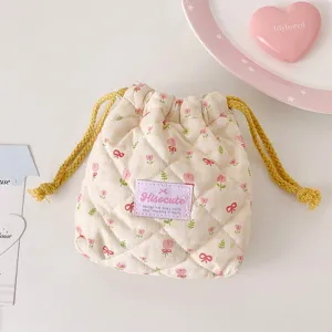 Kawaii καπιτονέ πουγκί με κορδόνι και φλοράλ σχέδιο για κάμερα Polaroid ή καλλυντικά