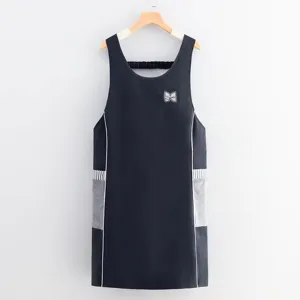 Waterproof sleeveless kitchen apron with wiping hand pockets, solid color hanging main view.