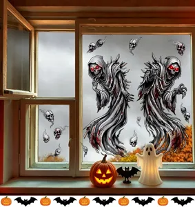 Vue détaillée des autocollants d'Halloween pour fenêtres faucheuse et crâne