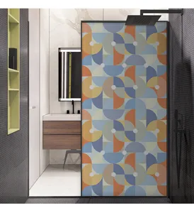 Película decorativa geométrica de colores para vidrios de baño con efecto privacidad