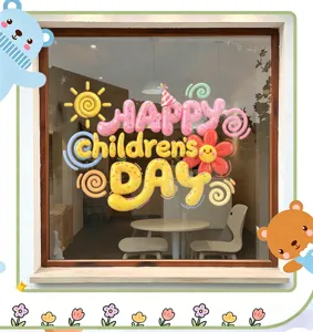 Adesivo per finestre 3D colorato per la festa dei bambini con scritta Happy Children.