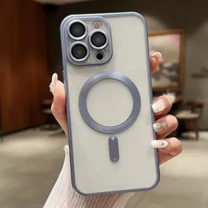 Magnetische galvanisierte Titan-Handyhülle für iPhone mit erweitertem Linsenschutz.