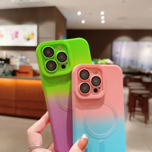 Magnetische telefoonhoes met cameralensbescherming, compatibel voor iPhone modellen, dual color.