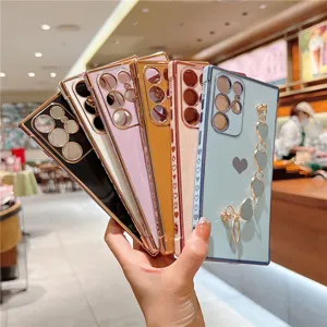 Electroplated Heart Phone Case with Chain Soft TPU Protective Cover for Samsung S22 S21
