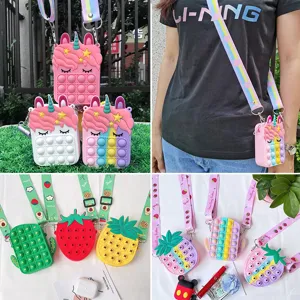 Silikon Push Pop Bubble Fidget Spielzeug Tasche Einhorn Frucht Umhängetasche Detail