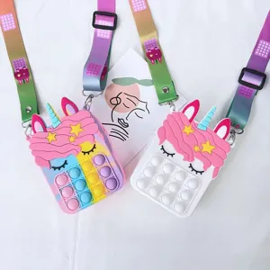 Silikon Einhorn Pop It Fidget Spielzeug Umhängetasche Regenbogen Blase Sensorische Tasche