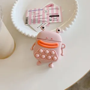 Coque AirPods Pro en silicone rose motif grenouille rigolote avec bulles anti-stress.