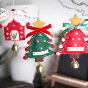 Pendentif Suspendu pour Arbre de Noël Ornements en Tissu Feutre Avec Cloche Fête de Vacances Décoration Intérieure de Maison et de Voiture