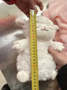 Weiches Plueschtier suesse Schafpuppe kuscheliges Stofftier Geschenk fuer Kinder Zimmer Deko