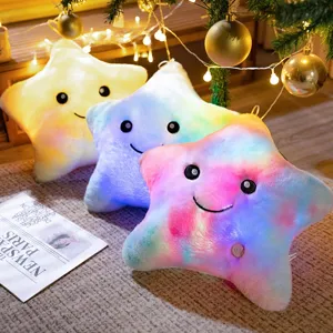 Almohada de felpa con estrella LED brillante, cojin suave tie-dye colorido para habitacion.