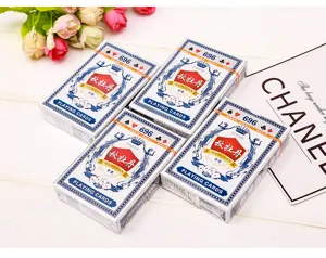Ensemble de cartes à jouer en papier épaissi de gros avec emballage floral exquis.