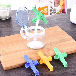 Plastic Bag Sealing Clips Kitchen Food Snack Milk Powder Moisture Proof Seal Clamp With Pouring Spout Practical Home Tool