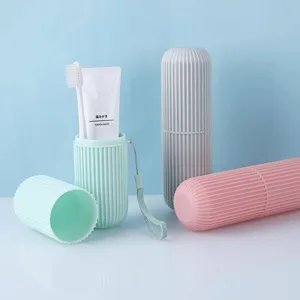Custodia portatile da viaggio per spazzolino e tazza, design minimalista da esterno utile.