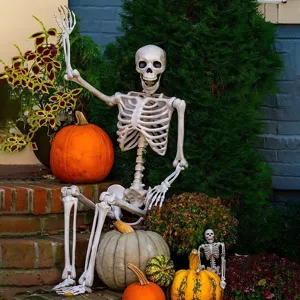 Lebensgroßes Halloween Skelett beweglich für Außendekoration im Garten und Balkon