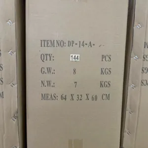 Detailed view of the outer packaging carton displaying item number and gross weight specs.