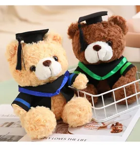 Süße Abschluss Plüschtiere Bären mit Doktorhut und Robe als perfektes Geschenk zur Graduation.