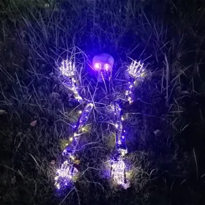 Leuchtende Halloween Skelett Pfähle Schädel Und Knochen Dekoration Mit LED Warmweiß Lila Licht Kunststoff Outdoor Gartenpfähle