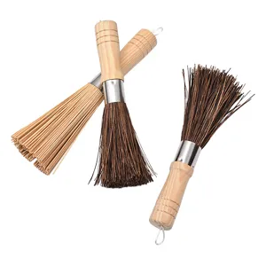 Traditionele houten steel potborstel, natuurlijke kokos- en bamboevezel keukenreinigingstool.