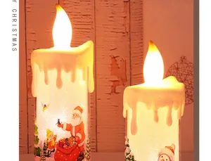 Vista dettagliata di candele natalizie a LED con Babbo Natale e pupazzo di neve